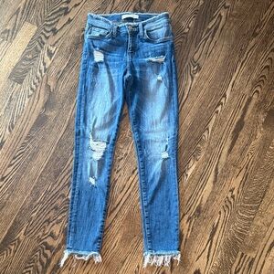 Flying Monkey Ripped Blue Women’s Skinny Jeans. Size 25. Zipper Fly. So comfy!!!